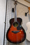 アコースティックギター　YAMAHA　FS830