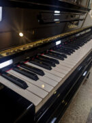 中古アップライトピアノ　YAMAHA U30A