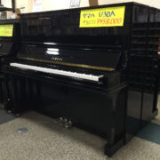中古アップライトピアノ　YAMAHA U30A