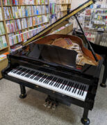 中古グランドピアノ　YAMAHA C3