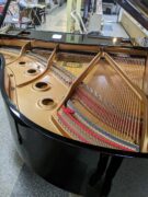 中古グランドピアノ YAMAHA C1